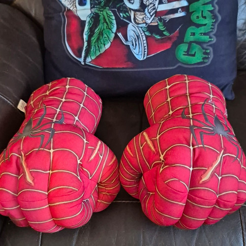 Hulk smash spiderman red - smash,