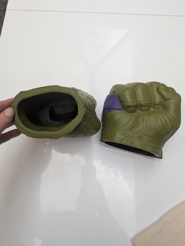 Hulk smash mitts - hulk,
